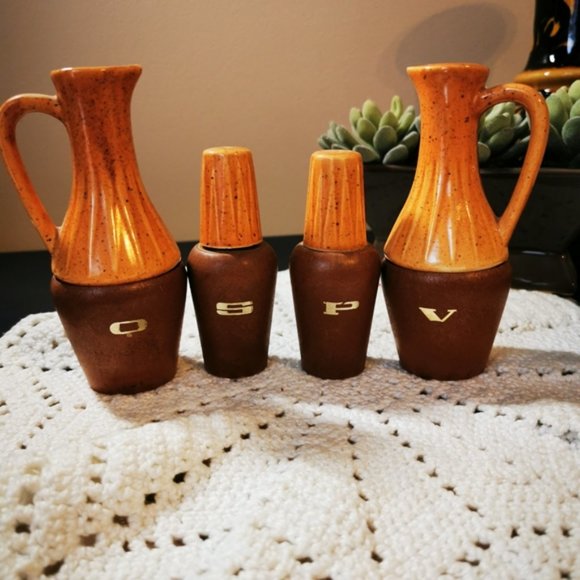 Vintage MCM Cruet Set Oil and Vinegar Salt and Pepper Set - Picture 9 of 13